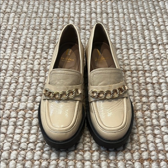 Sam Edelman Shoes - Elegant Beige Loafers with Gold Chain Detail by Sam Edelman